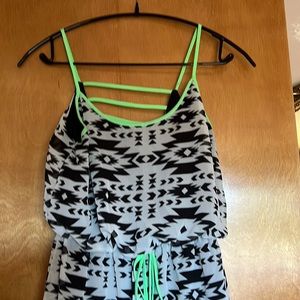 City Triangles Dress Size M